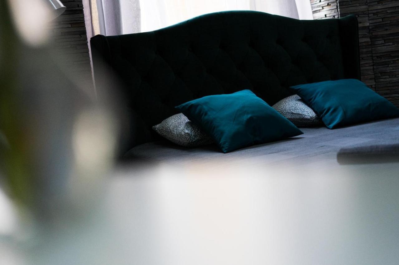 Glamour Ultracentral Apartment ออราแด ภายนอก รูปภาพ